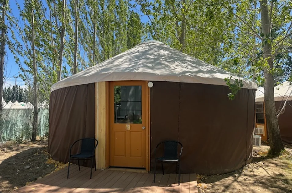 4-Night Super VIP ABGT700 Cave B Ridge Yurt Package for 2 Guests
