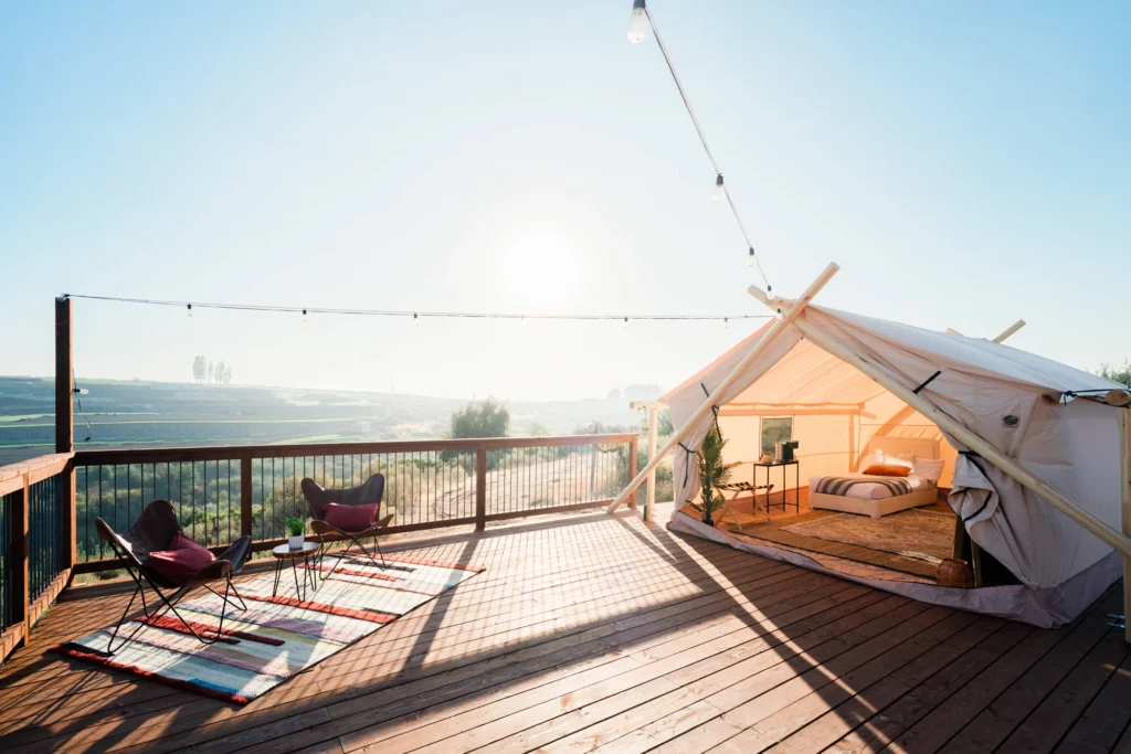 4-Night VIP ABGT700 Vineyard at The Gorge Glamping with Private En-suite Shower/Bathroom Suite for 2
